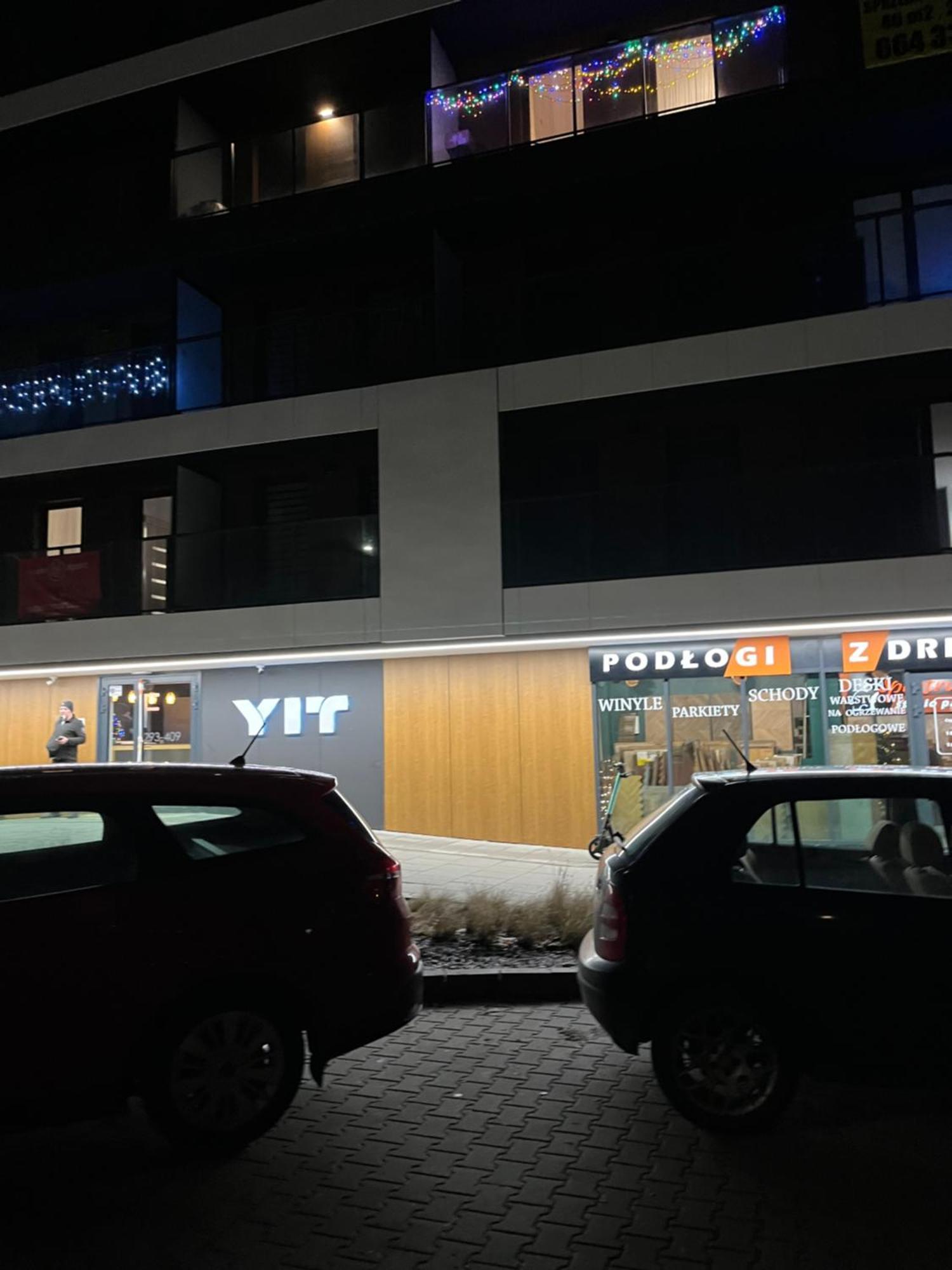 Warsaw Airport Wyscigi - City And Green View Apartment With Underground Garage Exterior foto